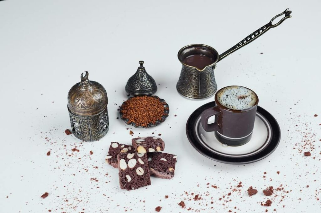 török kávéfőző szett: dzsezva, ibrik, csészék