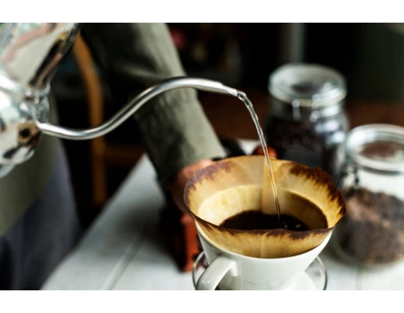 Így készül a V60 kávé otthon, barista módra